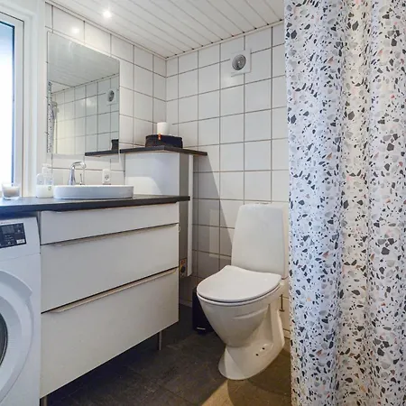 Awesome In W/ Wifi And 3 Bedrooms